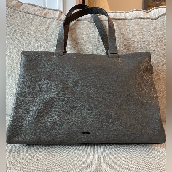 Tumi Tote NWOT - Picture 14 of 16
